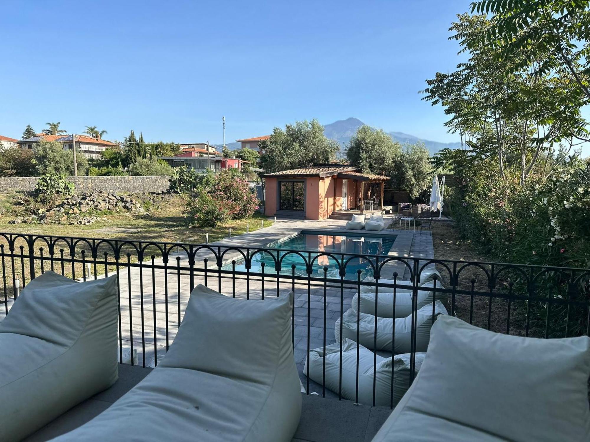 Ottomood B&B And Apartments Tremestieri Etneo Exterior photo